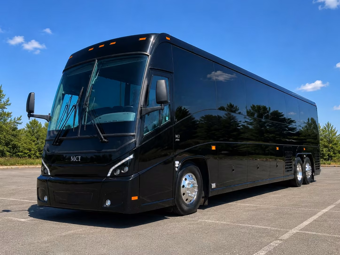 long distance corporate bus rentals out of davenport