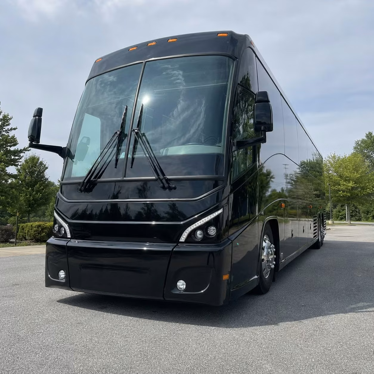 with davenportcoachbusservice com renting airport transportation in davenport has never been easier